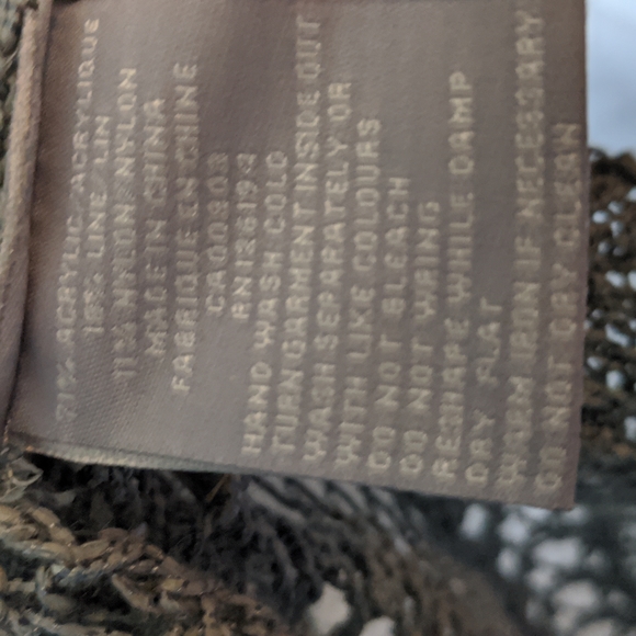 Women's large knitted sweater - Picture 4 of 4